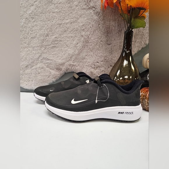 Women's React Ace Tour - Picture 4 of 8